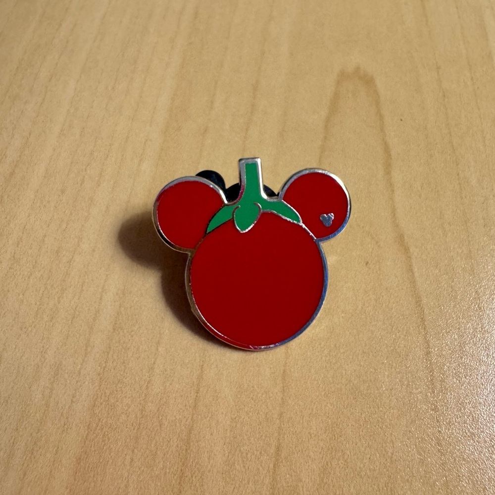 Disney Pins - Mickey’s Fun Food Red Tomato Fruit Hidden Mickey Series 2008